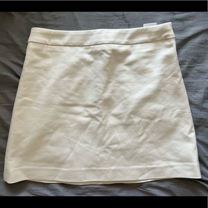 Express A-line white skirt LIKE NEW (size 2)